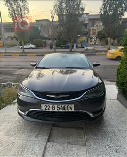 کرایسلەر 200